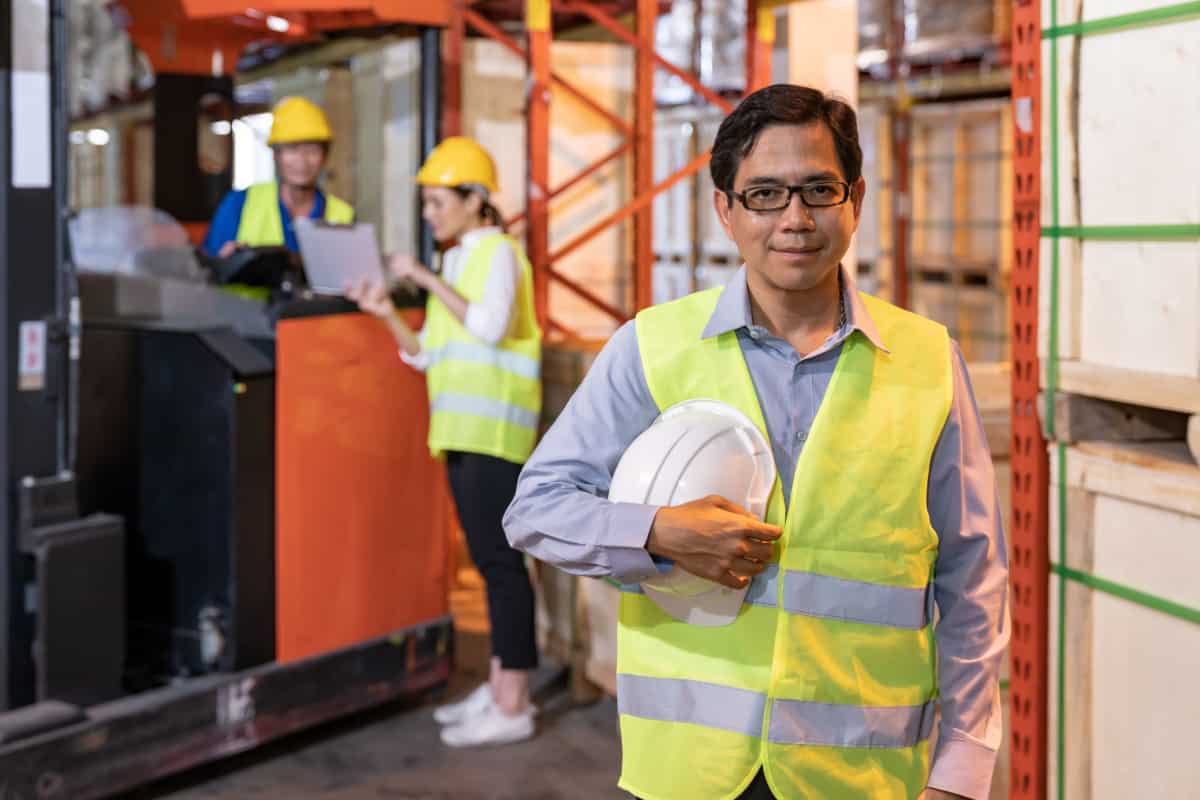 MOM Ministry of Manpower Helps you grow your business. Singapore Industrial Spaces, by David-Hoicka, Licensed-Depositphotos 391833346_1200.jpg