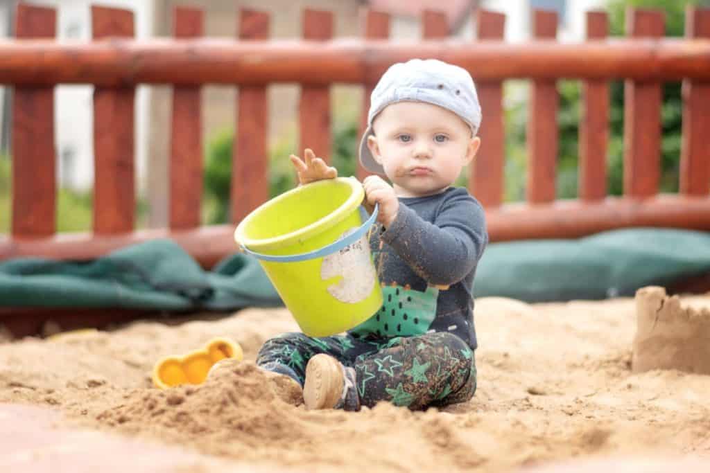 Boy in Sandbox. My interest in real estate began a long time ago (stock photo). SingaporeBusinessProperties.com by David Hoicka. Licensed image YayImages-30637080_1200px90.jpg